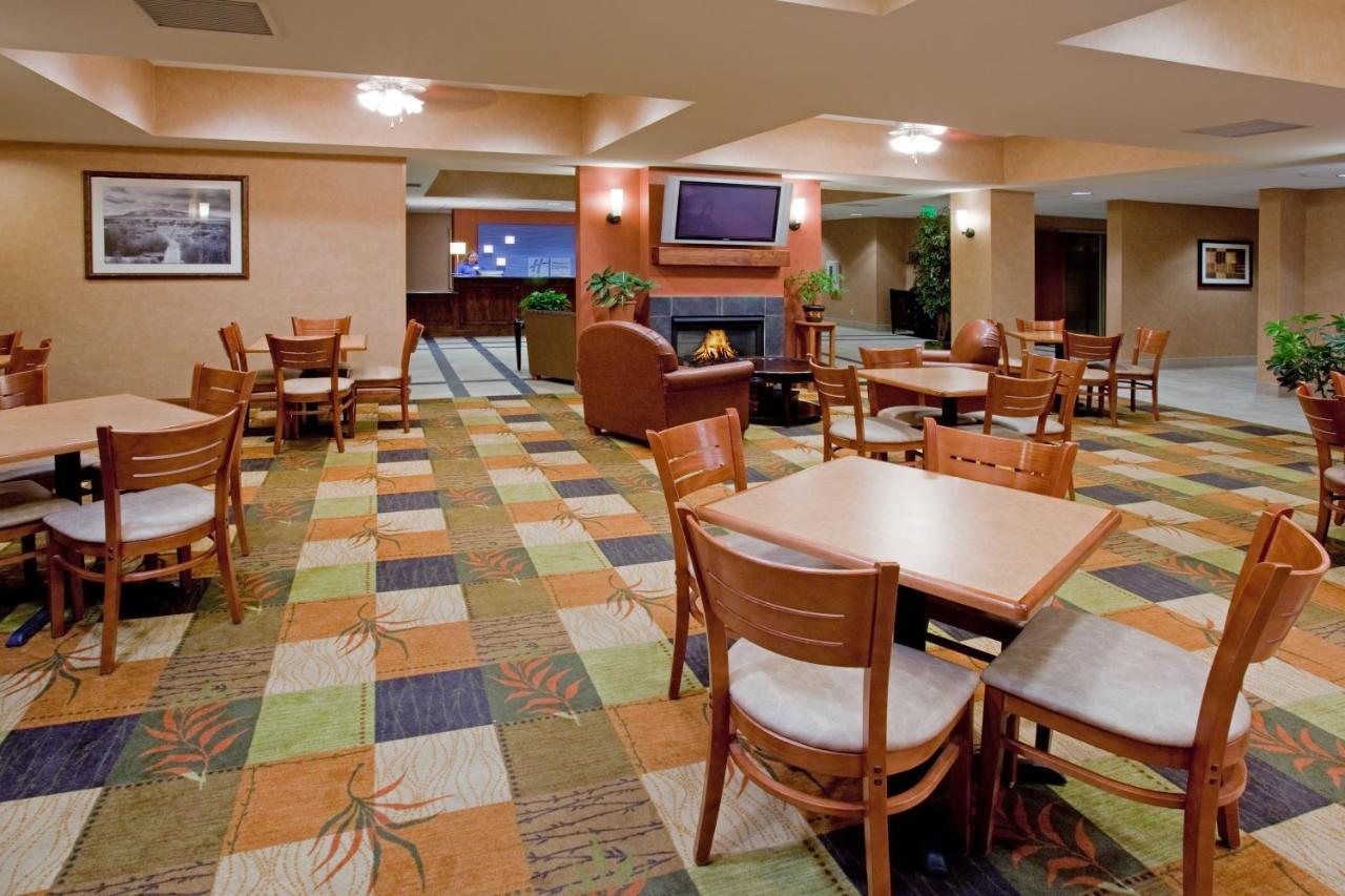 Holiday Inn Express Rawlins By Ihg Εξωτερικό φωτογραφία